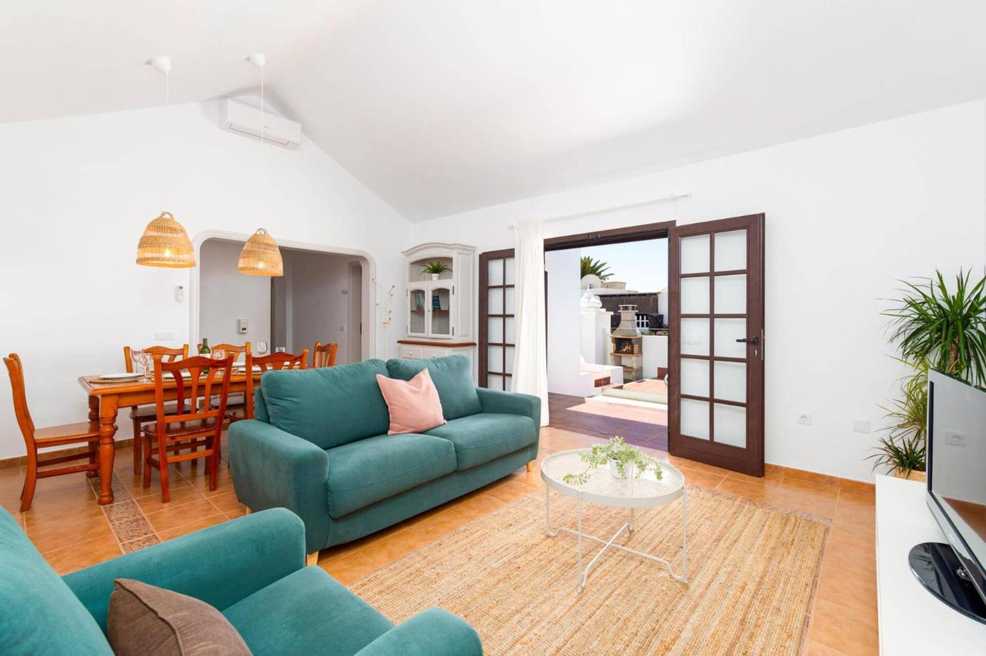 Tías Villa Christine By Villa Plus מראה חיצוני תמונה